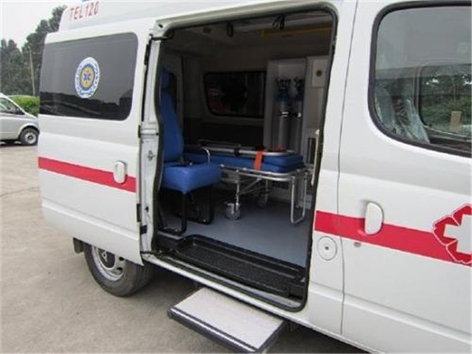 玄武救护车出租服务案例7