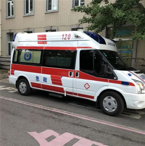 玄武选择我们的救护车出租,开启安心转院之旅